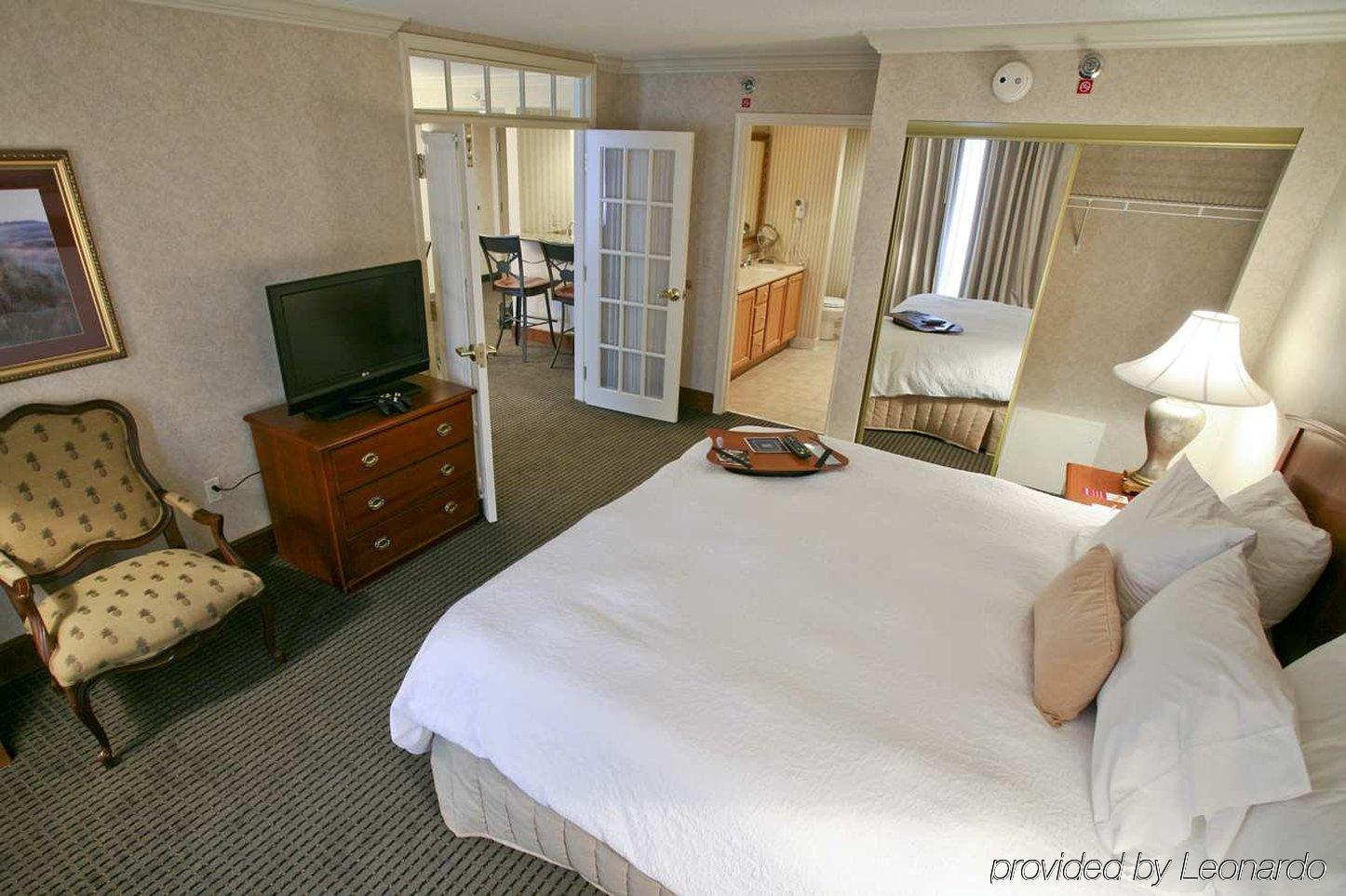 Hampton Inn & Suites Country Club Plaza Área metropolitana de Área metropolitana de Kansas City Habitación foto
